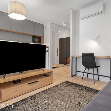 Mye Apartments - Piotrkowska 44 ウッチ エクステリア 写真